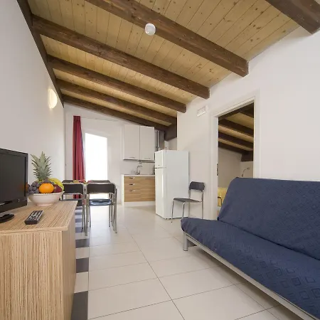 Locazione Turistica Rosburgo.5 * Roseto Degli Abruzzi